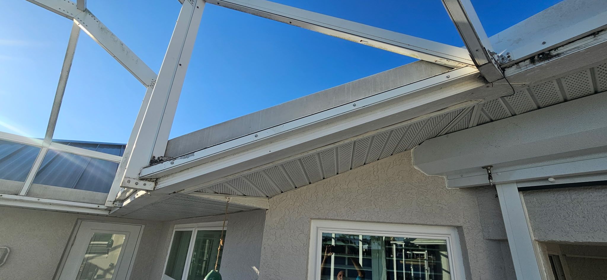 Rescreen of Pool Cage by Screen Experts, LLC 
