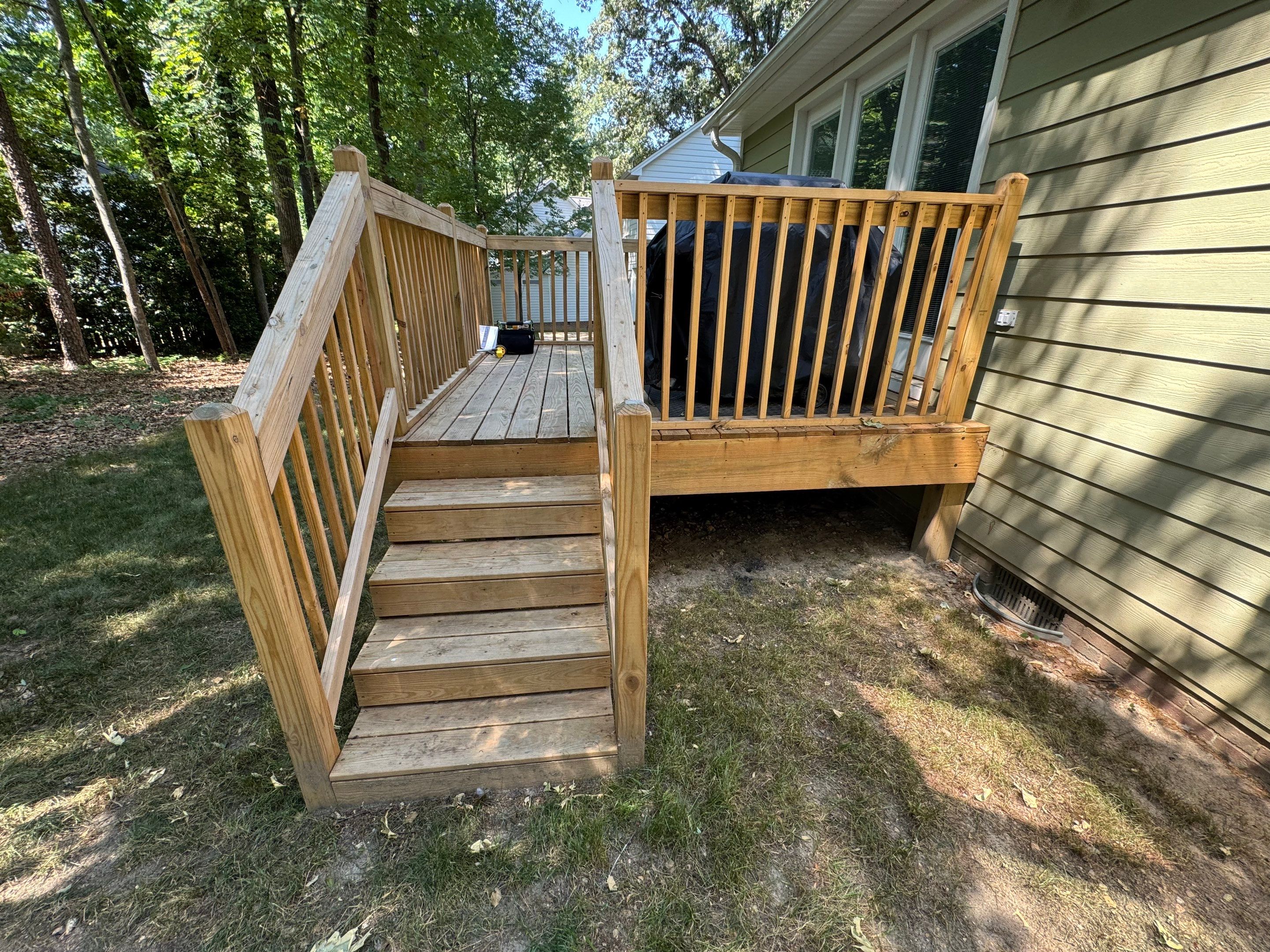 Deck using Wood Sealant by DuraSeal