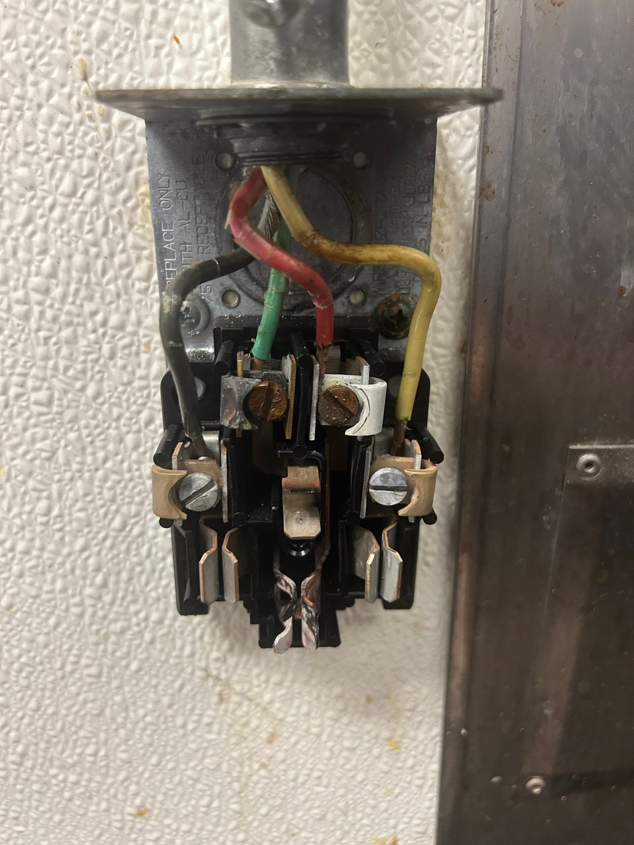 Replace burned 240V outlet by Staybright Electric