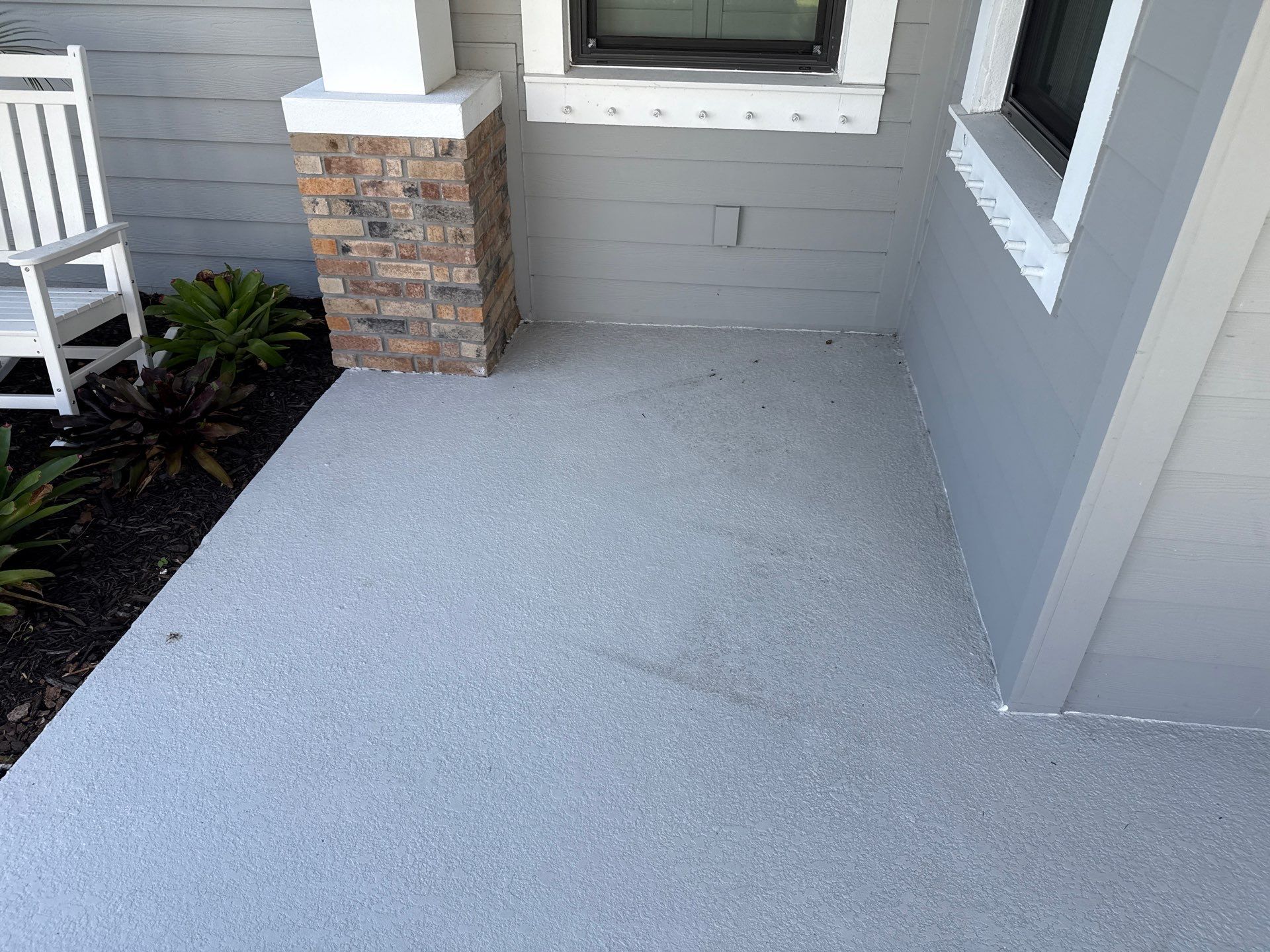 Concrete Driveway & Sidewalk Cleaning — Canoe Creek Community, Parrish, FL by Sunshine AquaWash