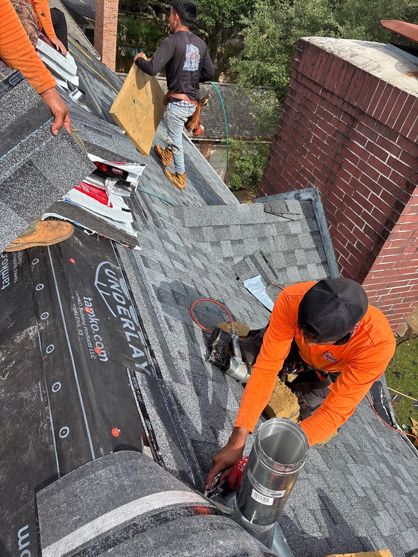 Roof Replacement Houston by Roof Repair Company