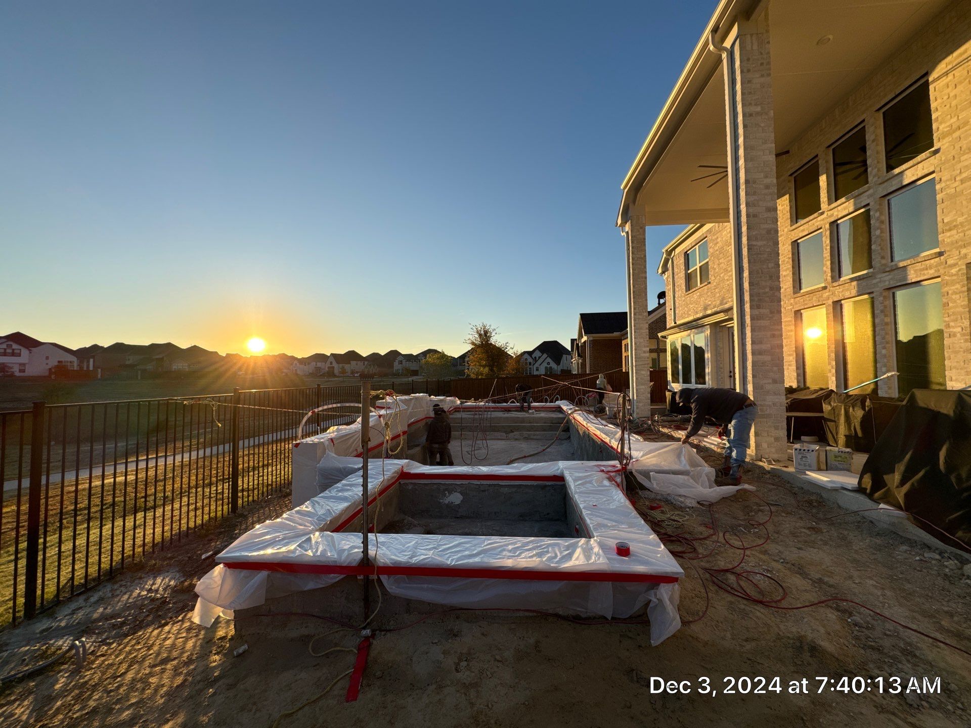 Large Pool and Spa with Rain Descent by Pinnacle Pools and Spas - DFW