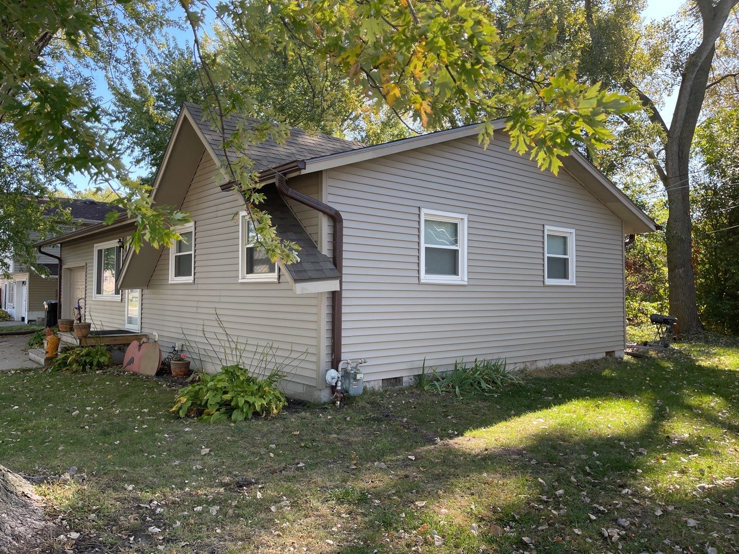 Siding Installation using Vinyl Siding by Lightning Exteriors