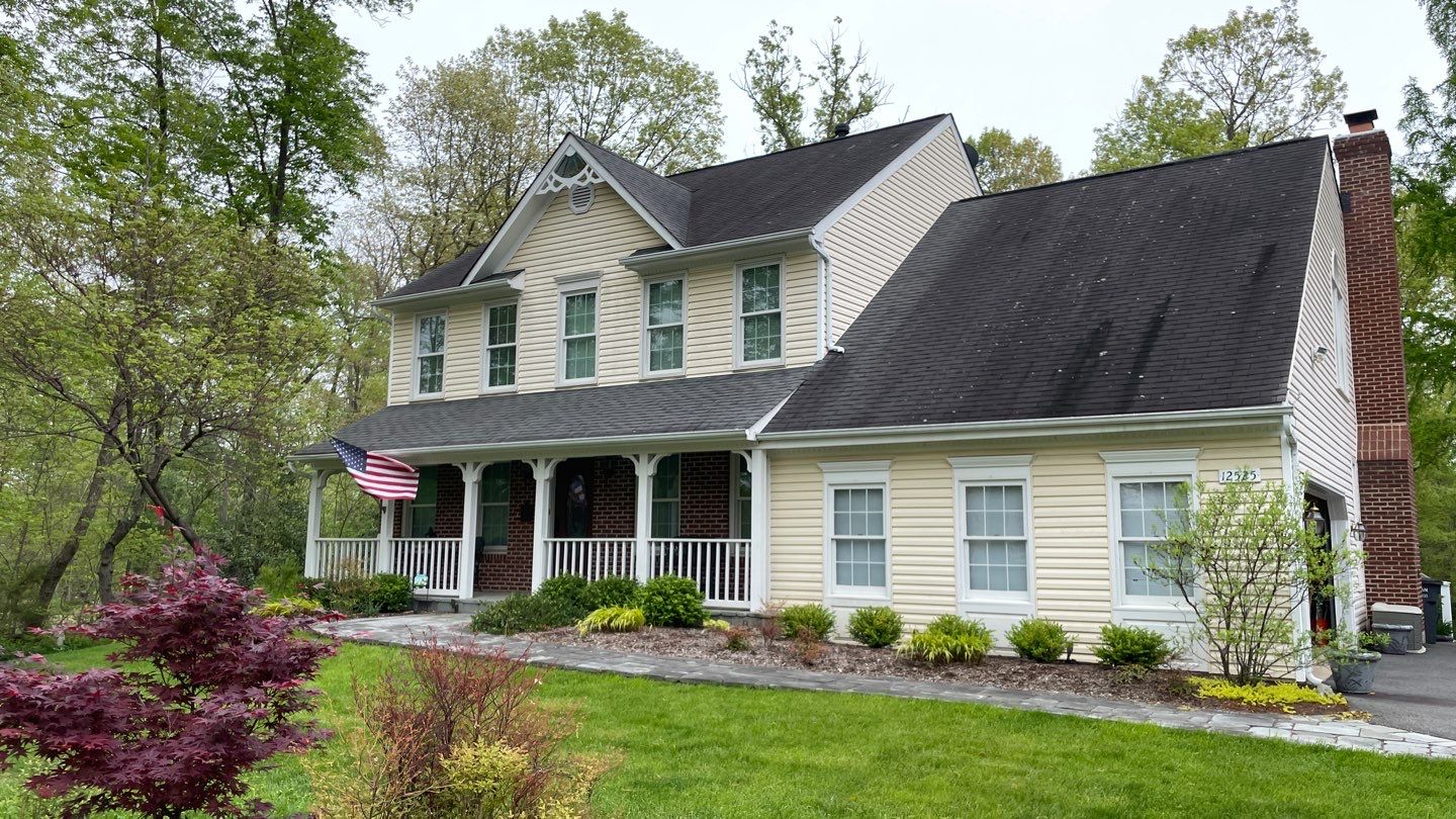 Fairfax Certainteed Landmark Pro Roof Project by RM Banning, Inc.