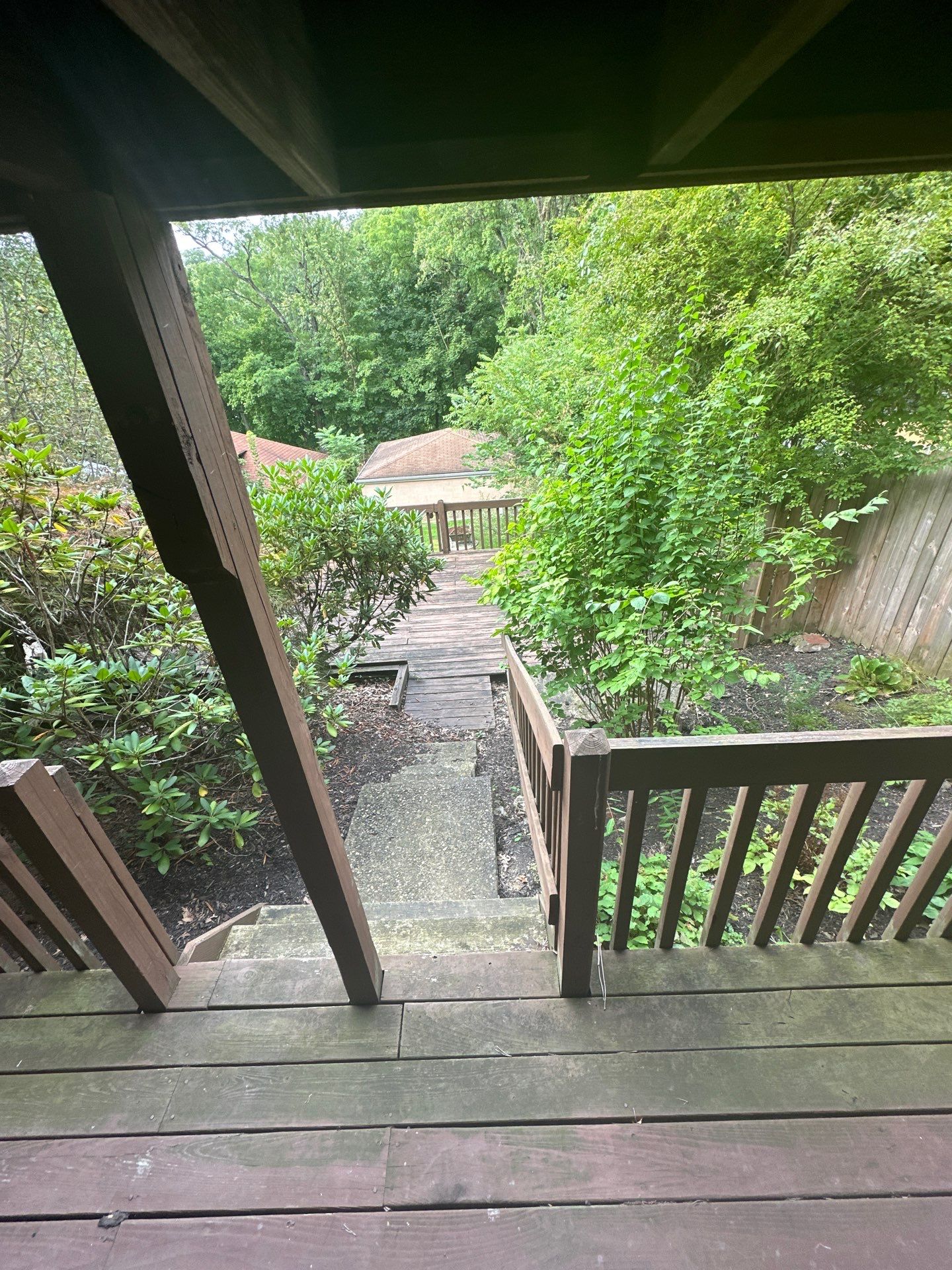 Deck by Cousins Roofing Siding & Decks