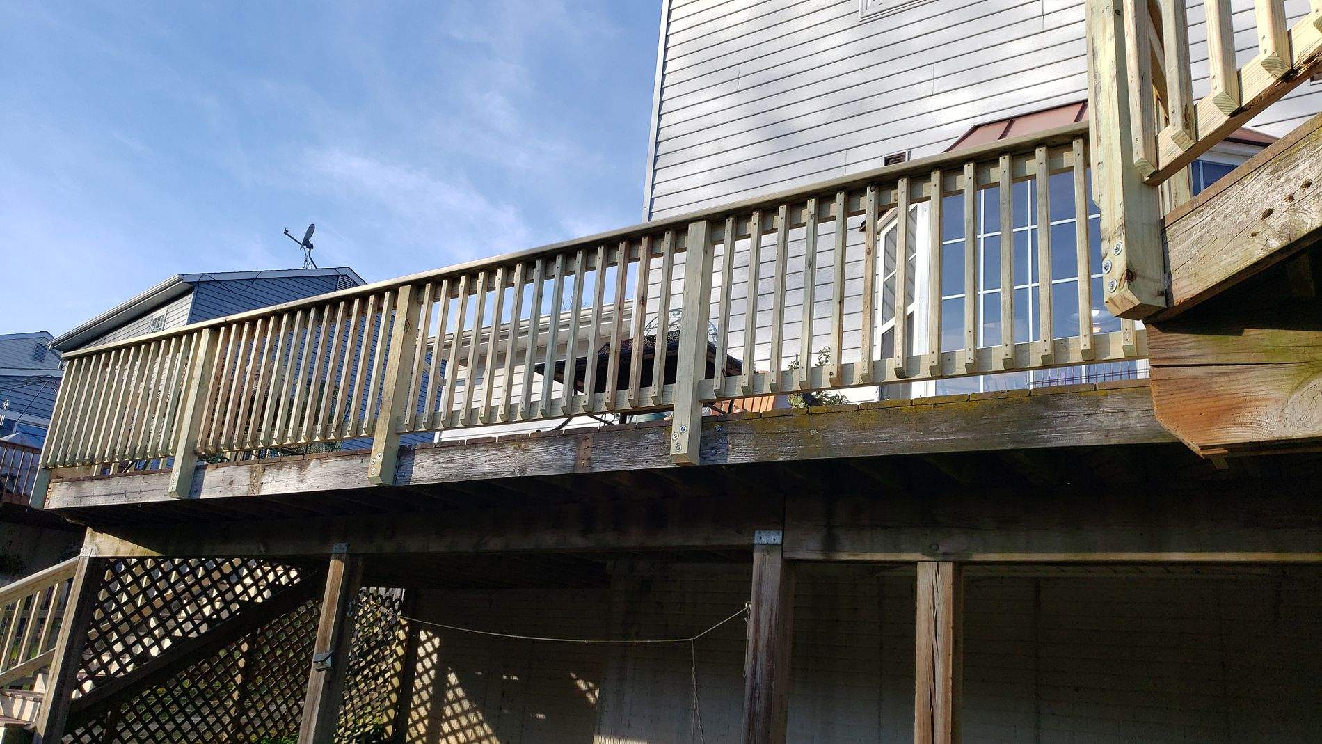 Deck Rail Repair by Roof Right Inc