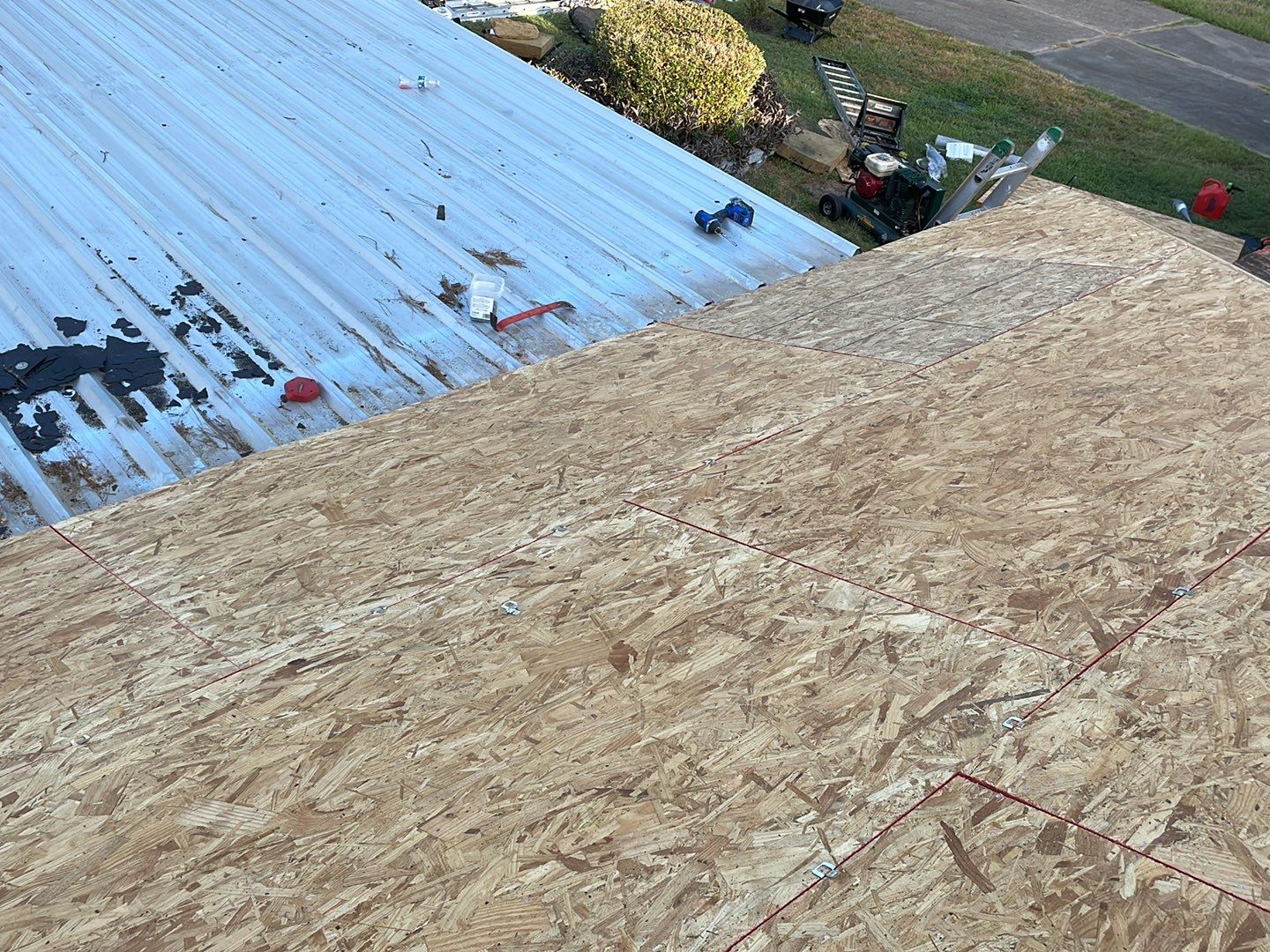 Residential Roofing Installation using Owen's Corning Duration (Lifetime) Shingles by Roof Repair Company