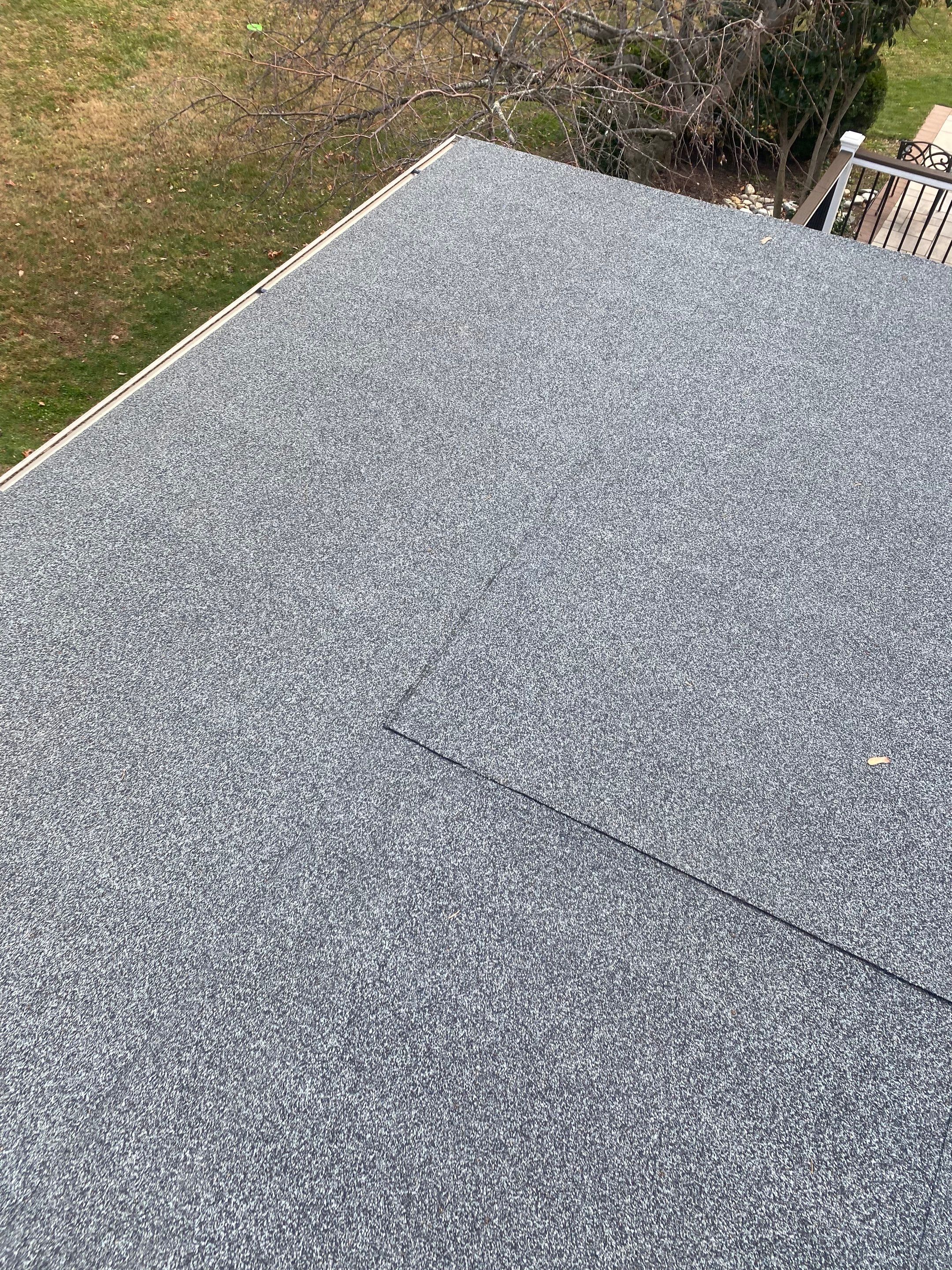 Herndon: CertainTeed Landmark Pro Designer Shingles in Max Def Driftwood by RM Banning, Inc.