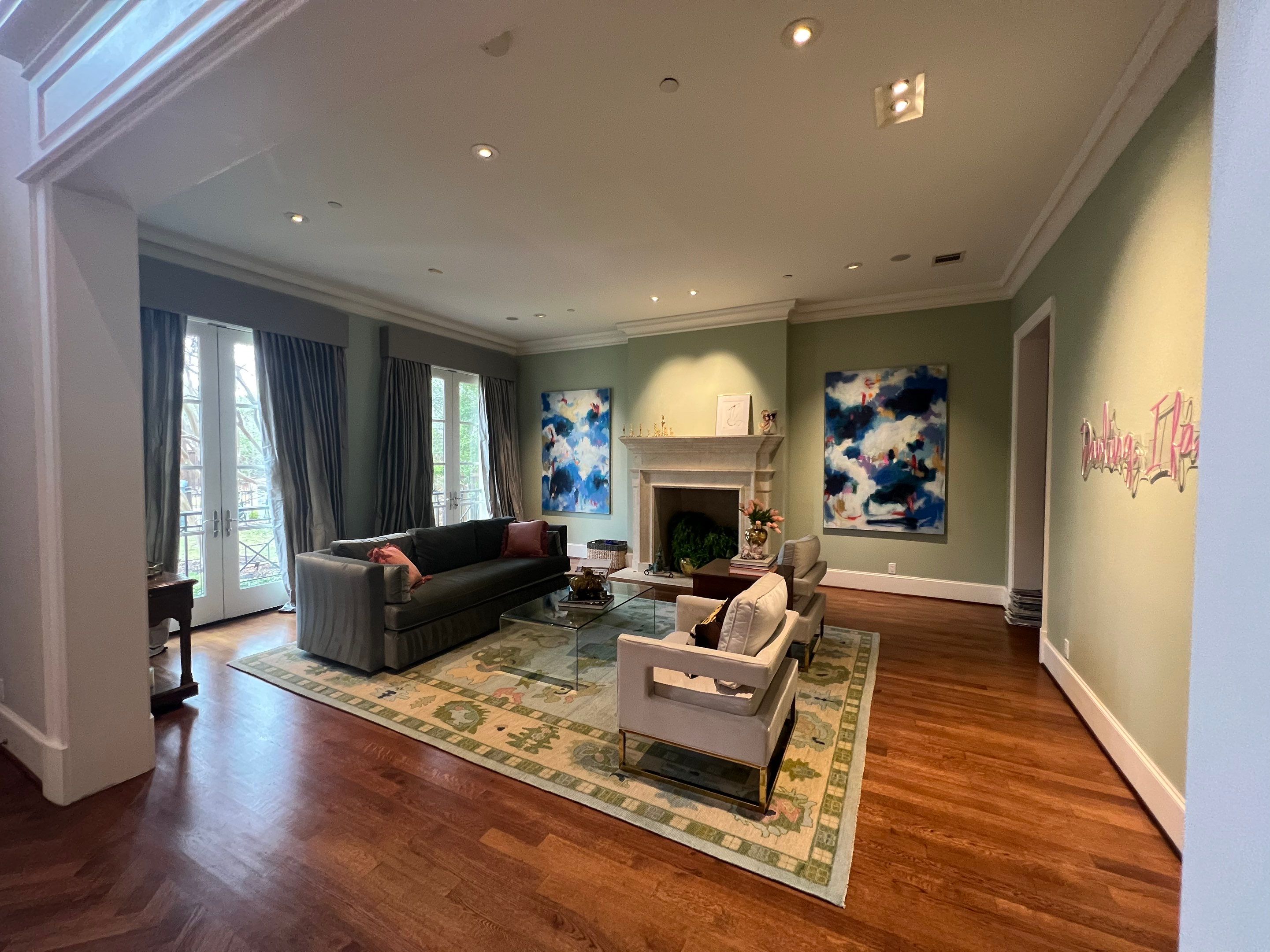Interior Painting: Walls, Trim, Wainscoting by Nomad Painting