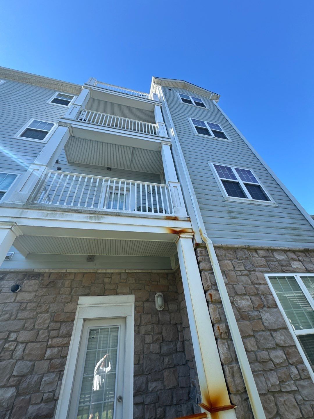 Clean multiple exterior surfaces by SJ Exterior