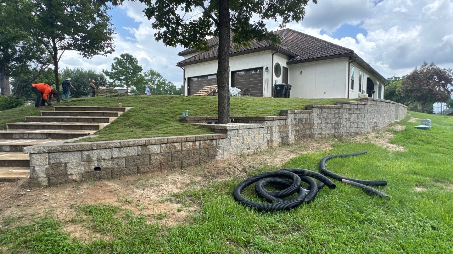 🏡 Duane’s Complete Retainer Wall & Hardscape Walkway by Texas Urban Elements