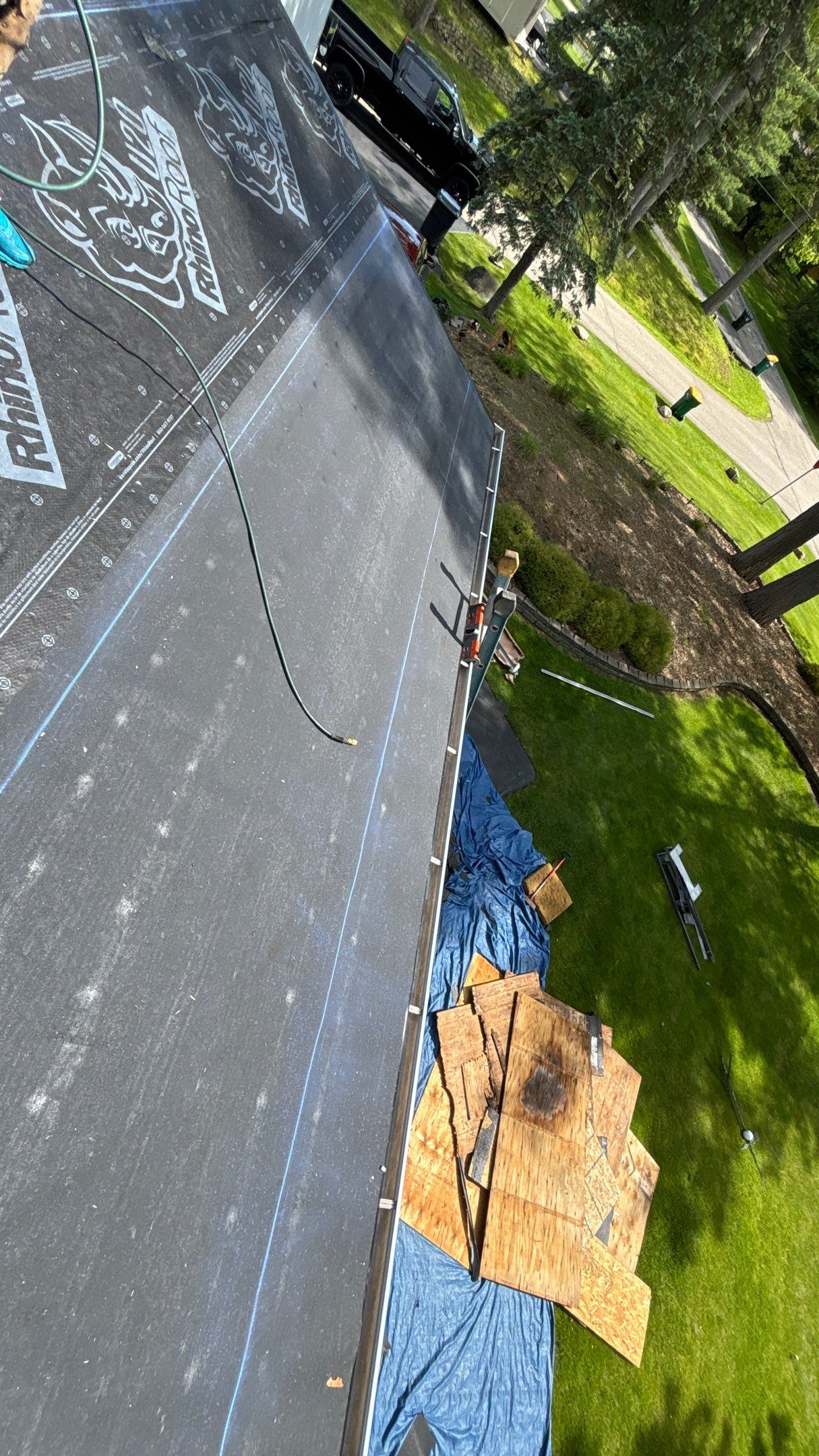 Roof Replacement using Owens Corning Tru Definitions by 180 Contractors