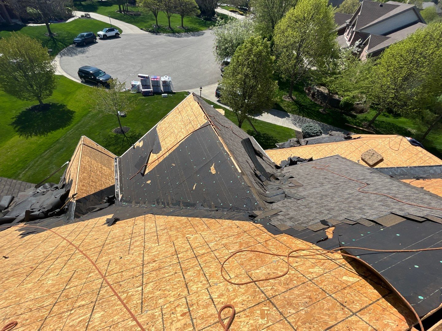 Residential Roofing Installation using GAF Timberline HDZ Weathered Wood by Nitro Roofing and Construction