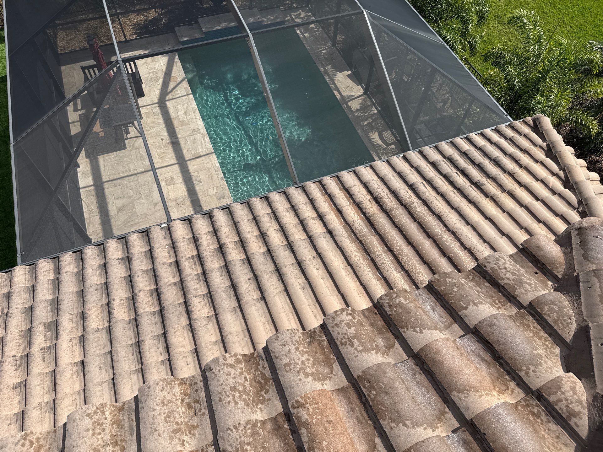 Tile Roof & Pool Deck Cleaning in Artisan Lakes Esplanade, Palmetto, FL – Sunshine AquaWash by Sunshine AquaWash