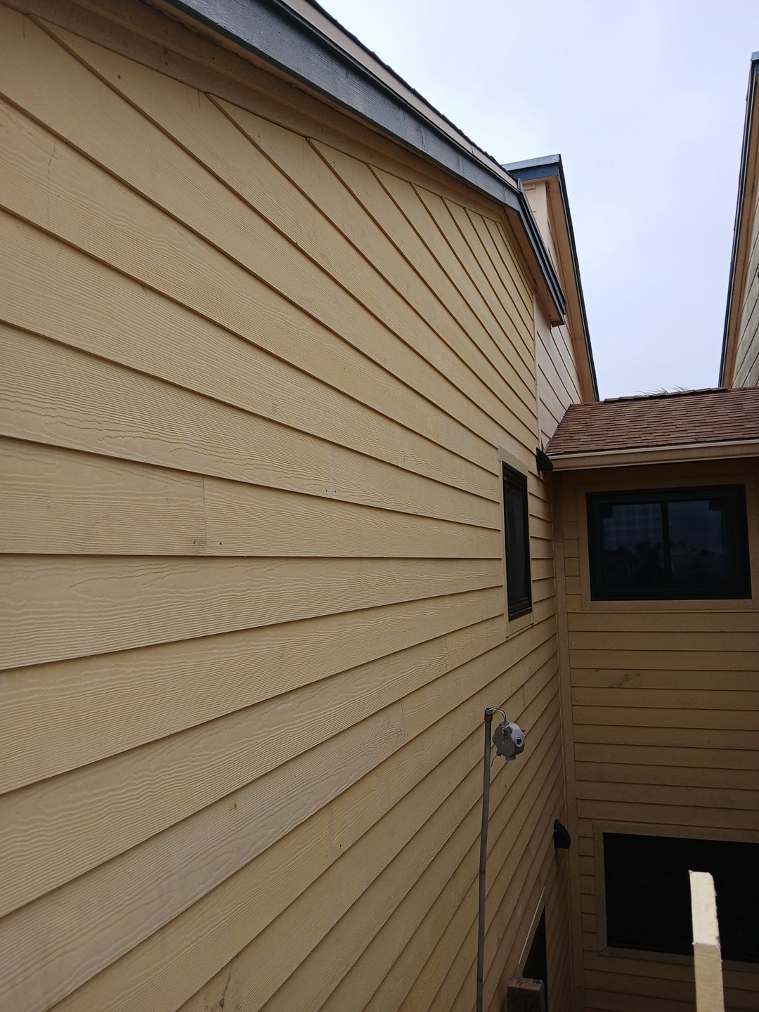 Exterior remodel Fortuna Bay Condos by Bayfront Roofing and Construction