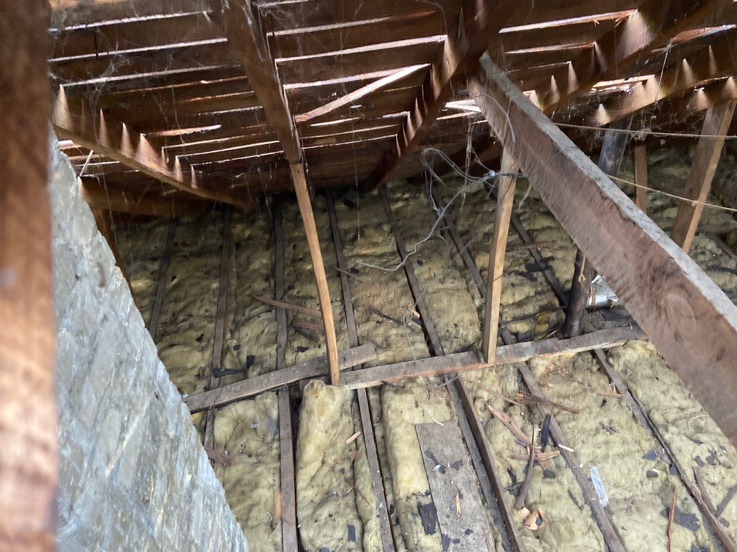 Roof Replacement using CertainTeed Landmark by 180 Contractors