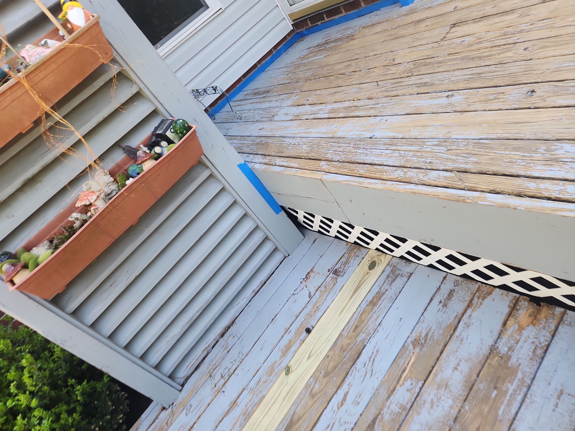 Deck using AcryFin by DuraSeal