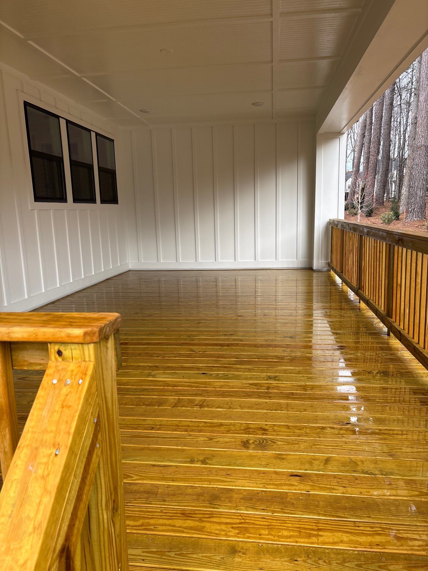 Wood Deck using Wood Sealant by DuraSeal