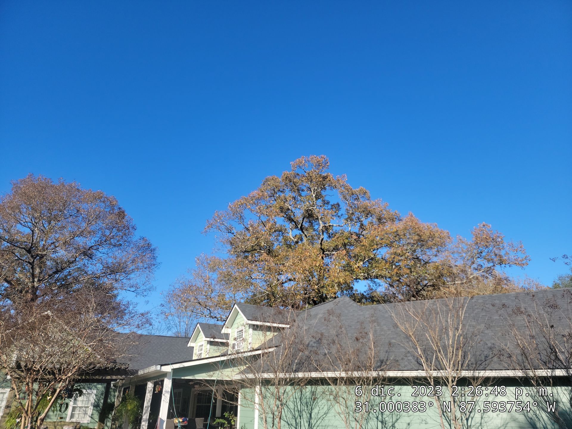 Jaye by IAM Roofing LLC