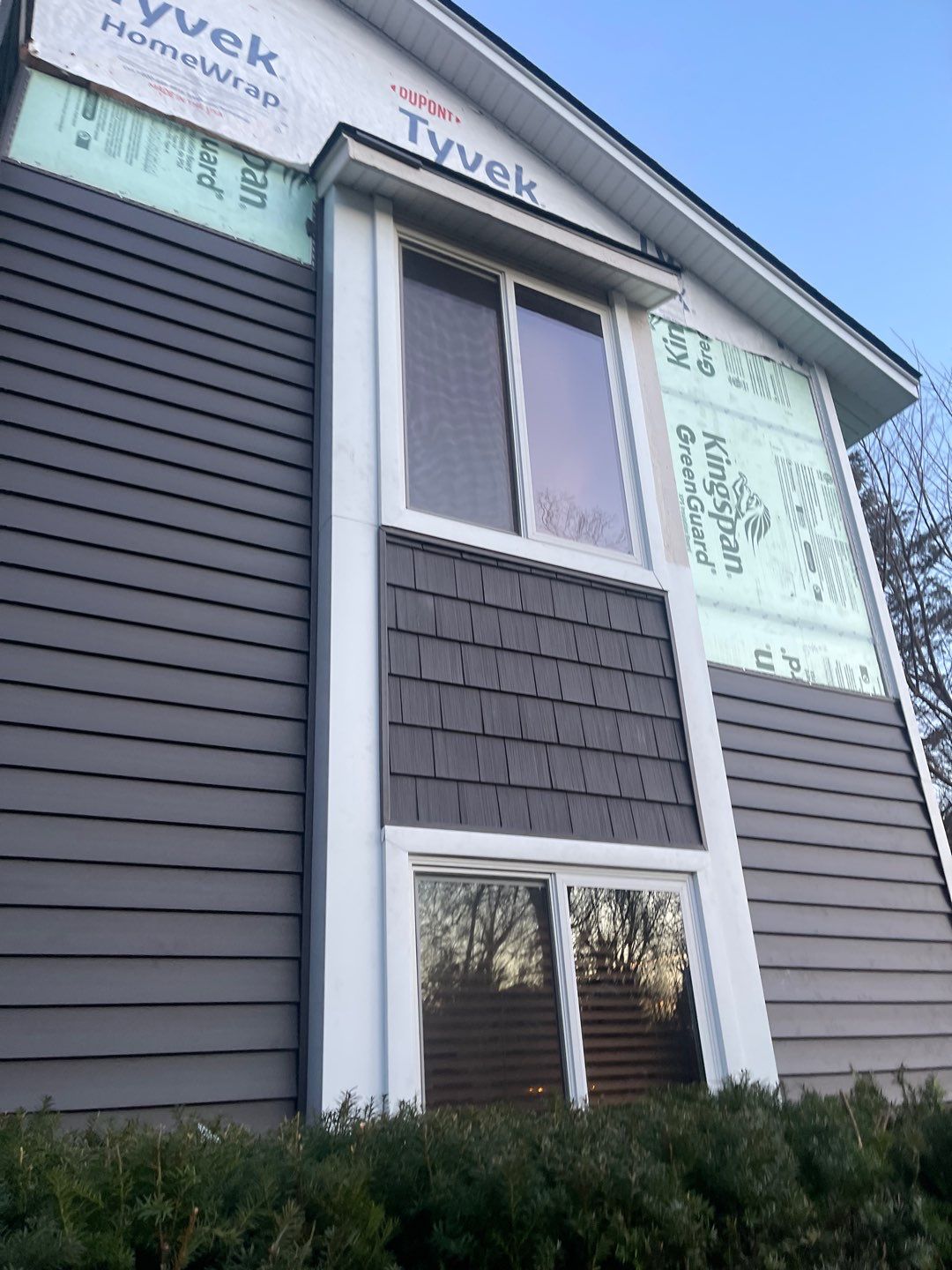 CertainTeed Monogram D5 Slate + Owens Corning Duration Colonial Slate by 180 Contractors