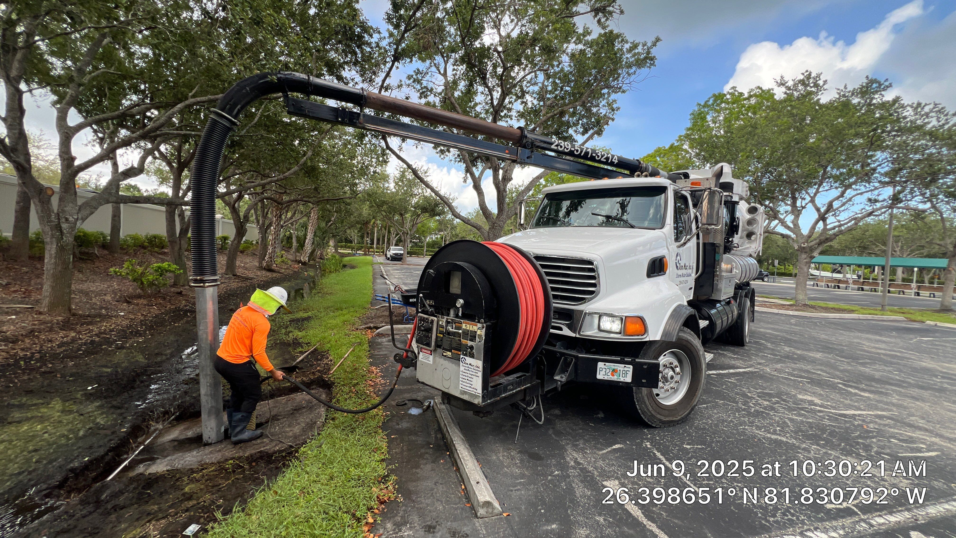 Pelican Landing Beach Parking Lot Stormwater System Maintenance by Don Mar, Inc. Storm Water Solutions