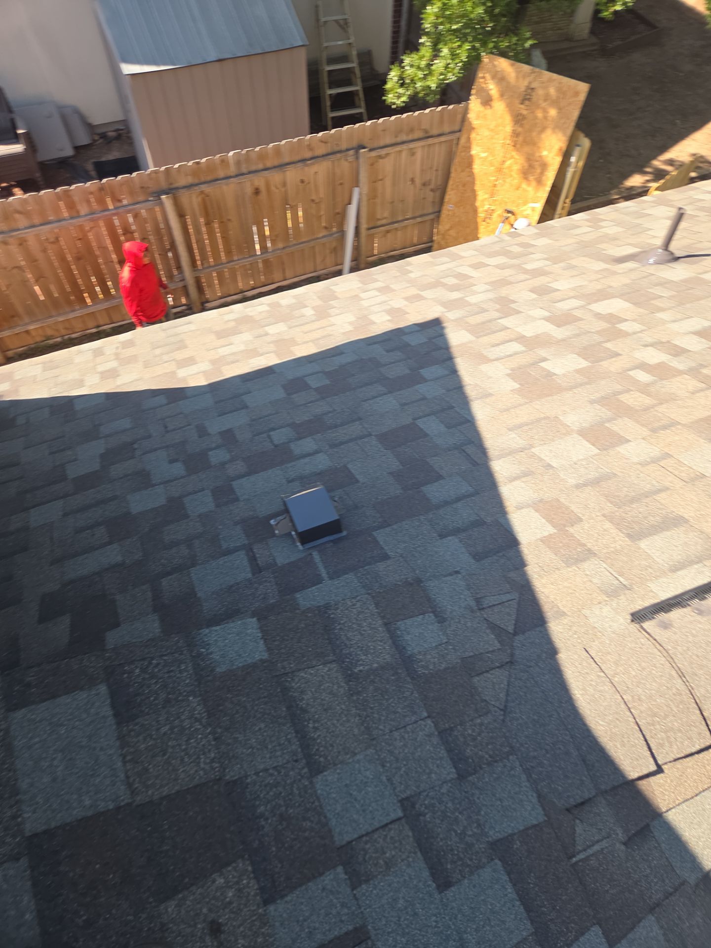 Driftwood - Owens Corning TruDefinition Duration by RoofsOnly.com