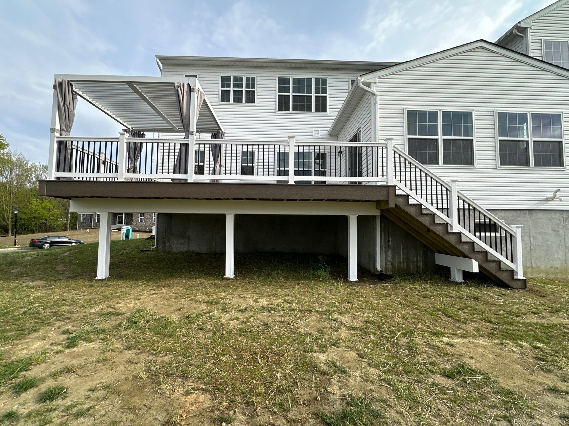 New deck + Manual Louvered Pergola by deck guardian