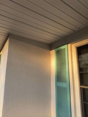 Soffit and Fascia Installation using White Soffit in Sarasota Fl