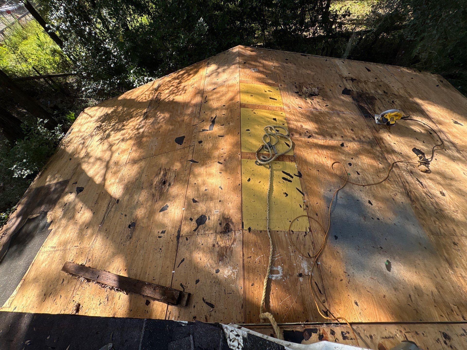 Residential Roofing Installation Featuring Tamko Titan XT Shingles in Webster by Pinnacle Roofing Group