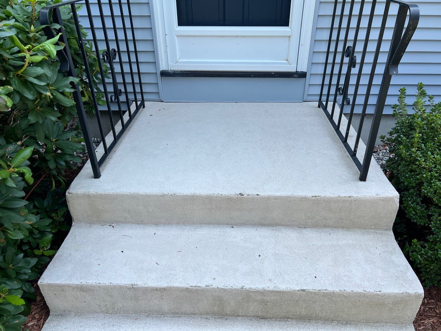 Steps in Nashua, NH 03063 by Symphony Concrete Coatings