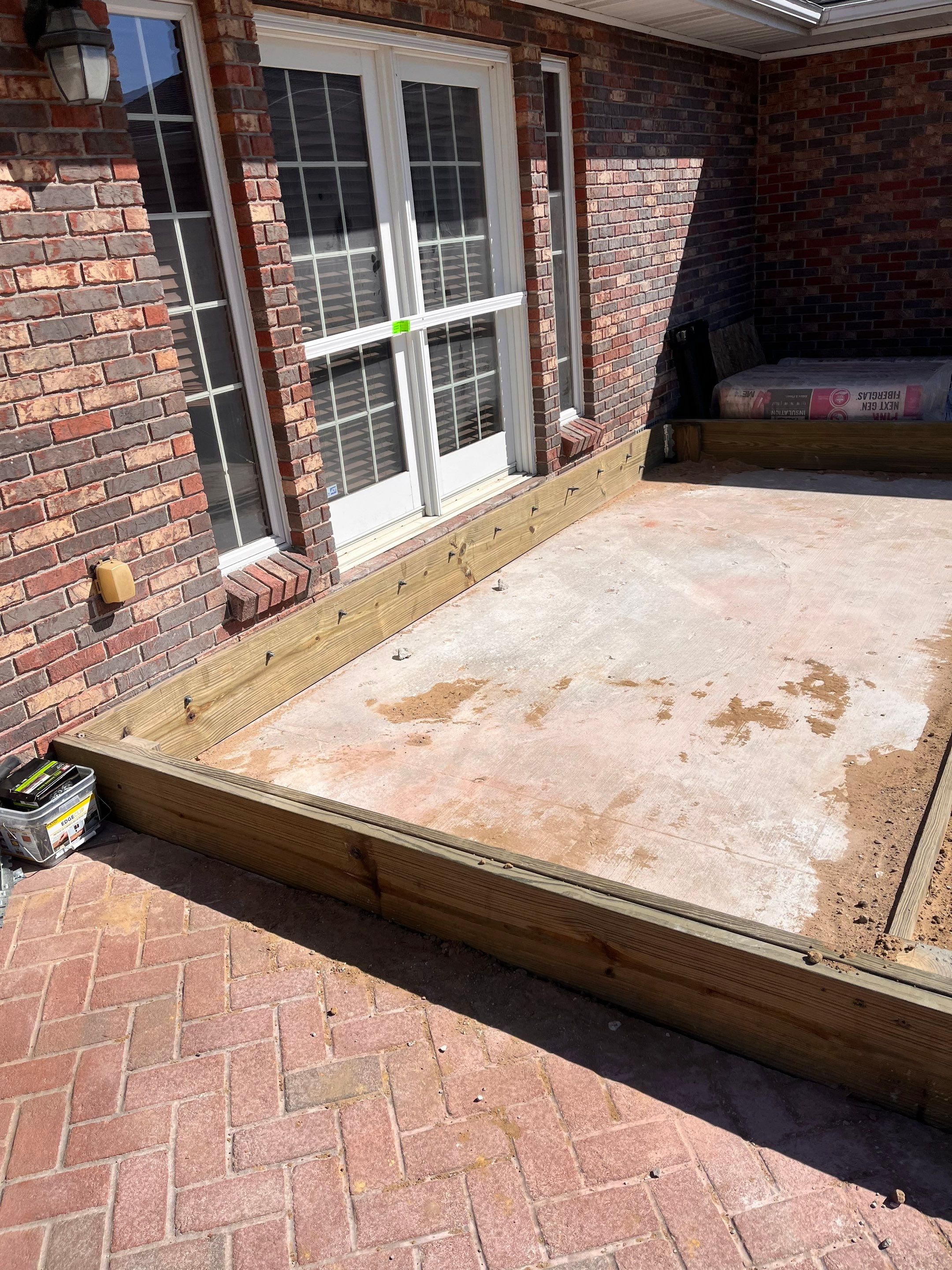 Smith Sunroom by Property Revolution 