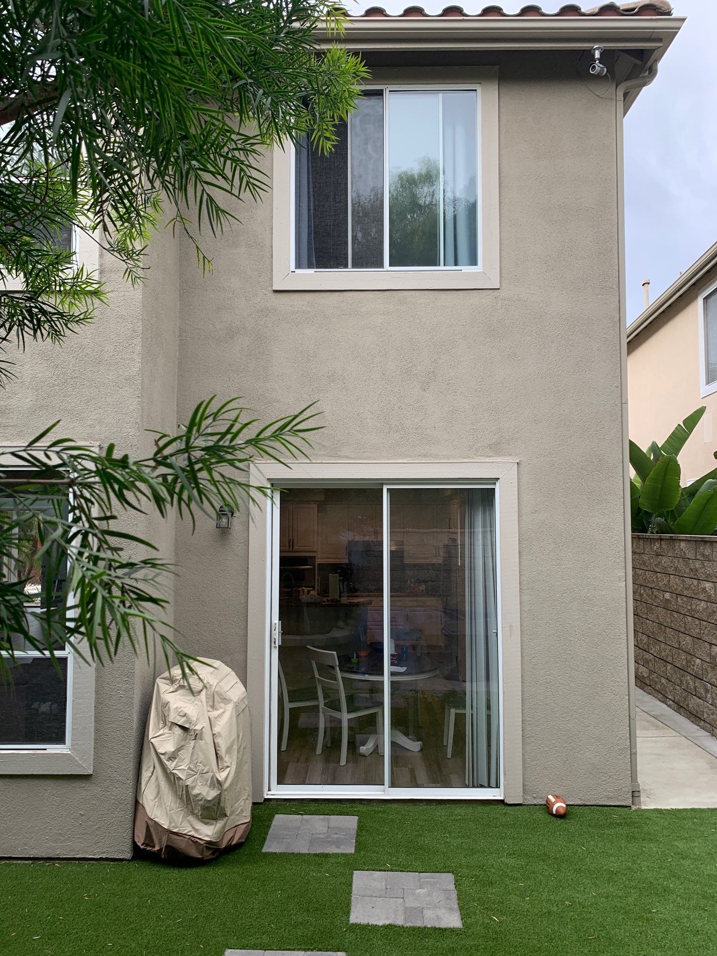 Window Installation using Anlin vinyl windows by American Window Company