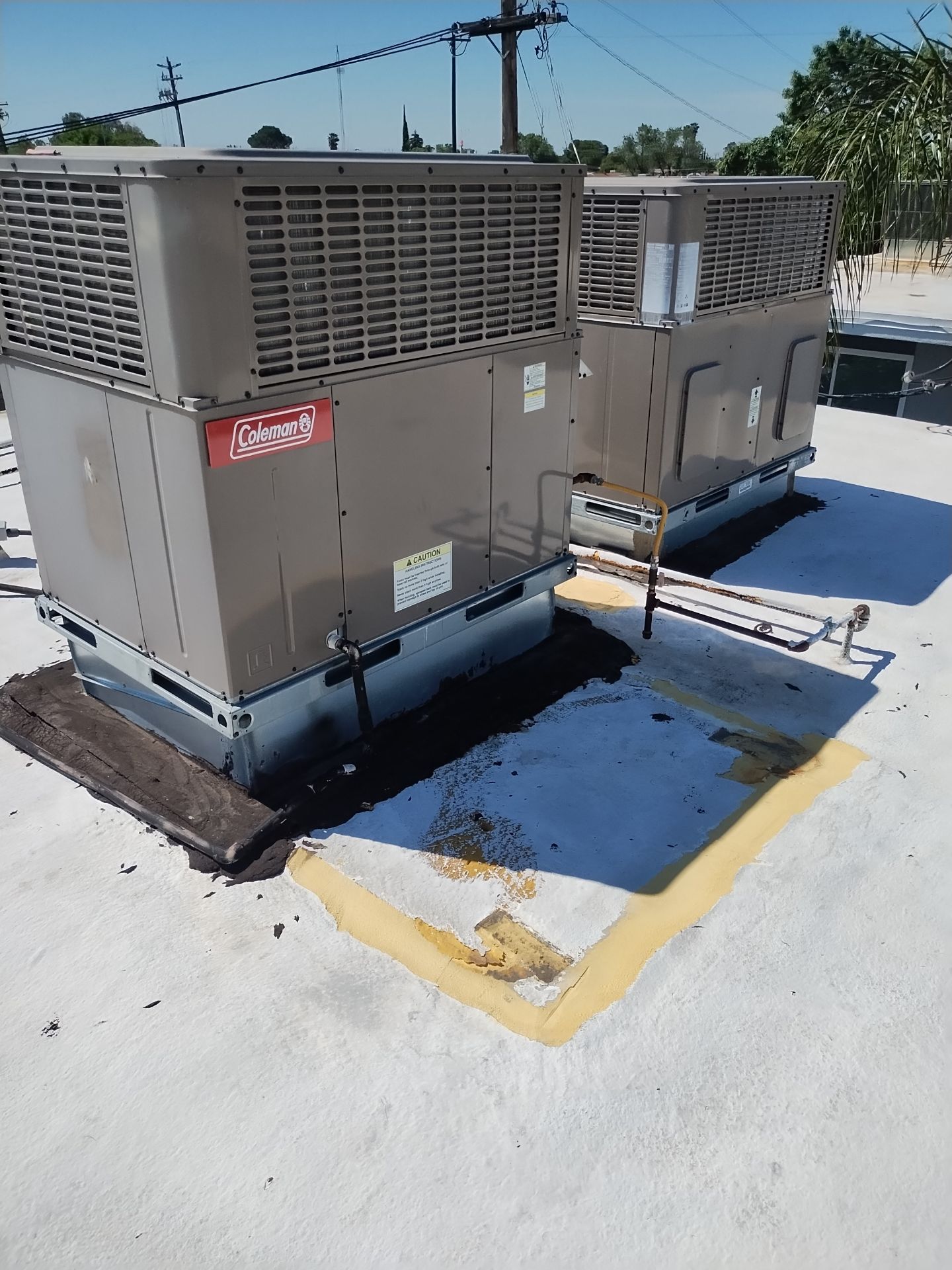 Foam Refurbish using General Coatings acrylic coatings and spray foam by Straight Edge Roofing Inc