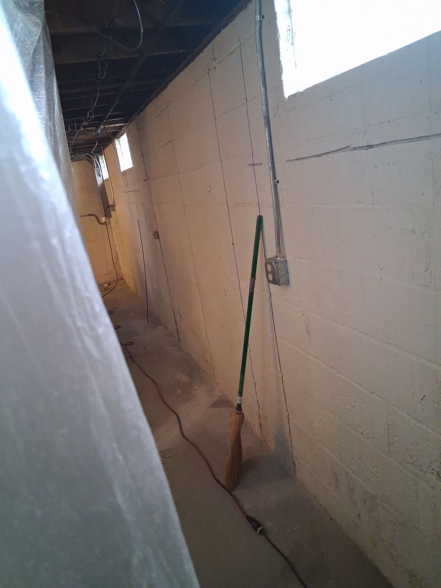 Wall Reinforcements and Repair by Toledo Basement Repair