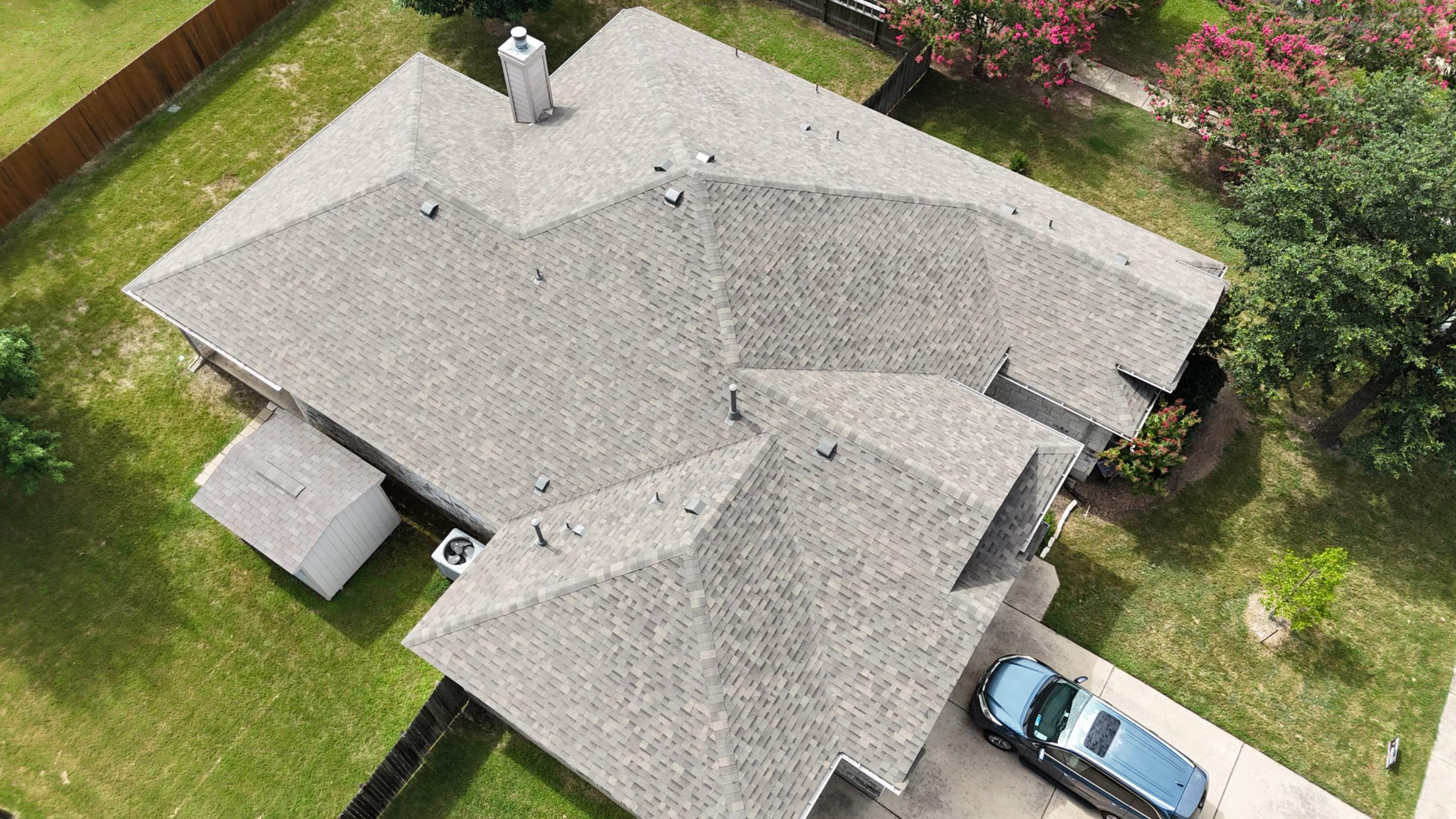 Weathered Wood - Malarkey Highlander by RoofsOnly.com