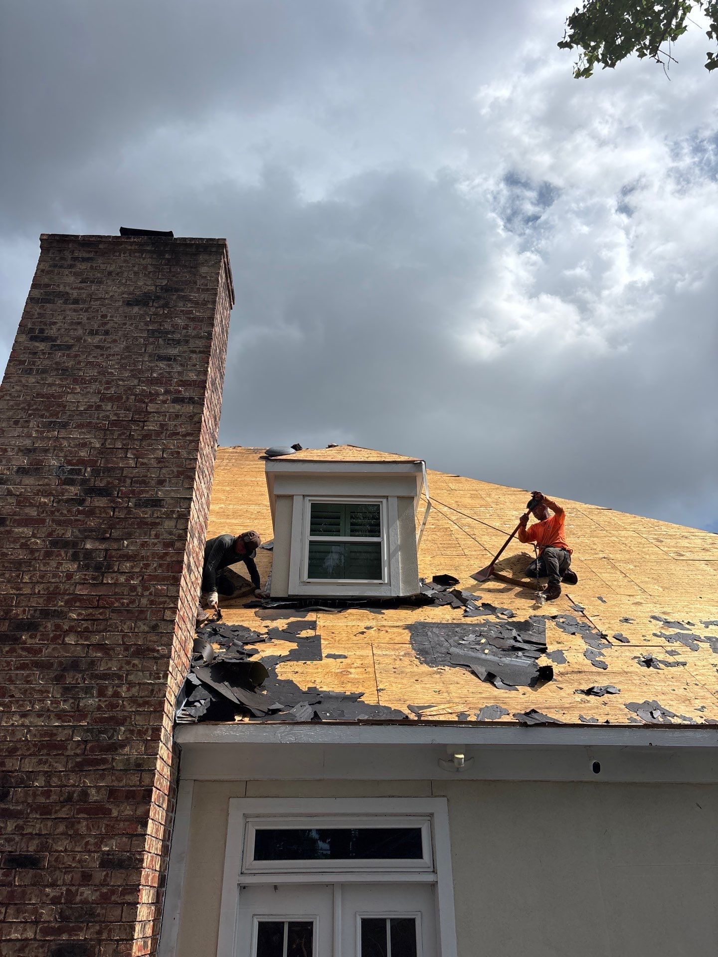 Roof Replacement Houston by Roof Repair Company