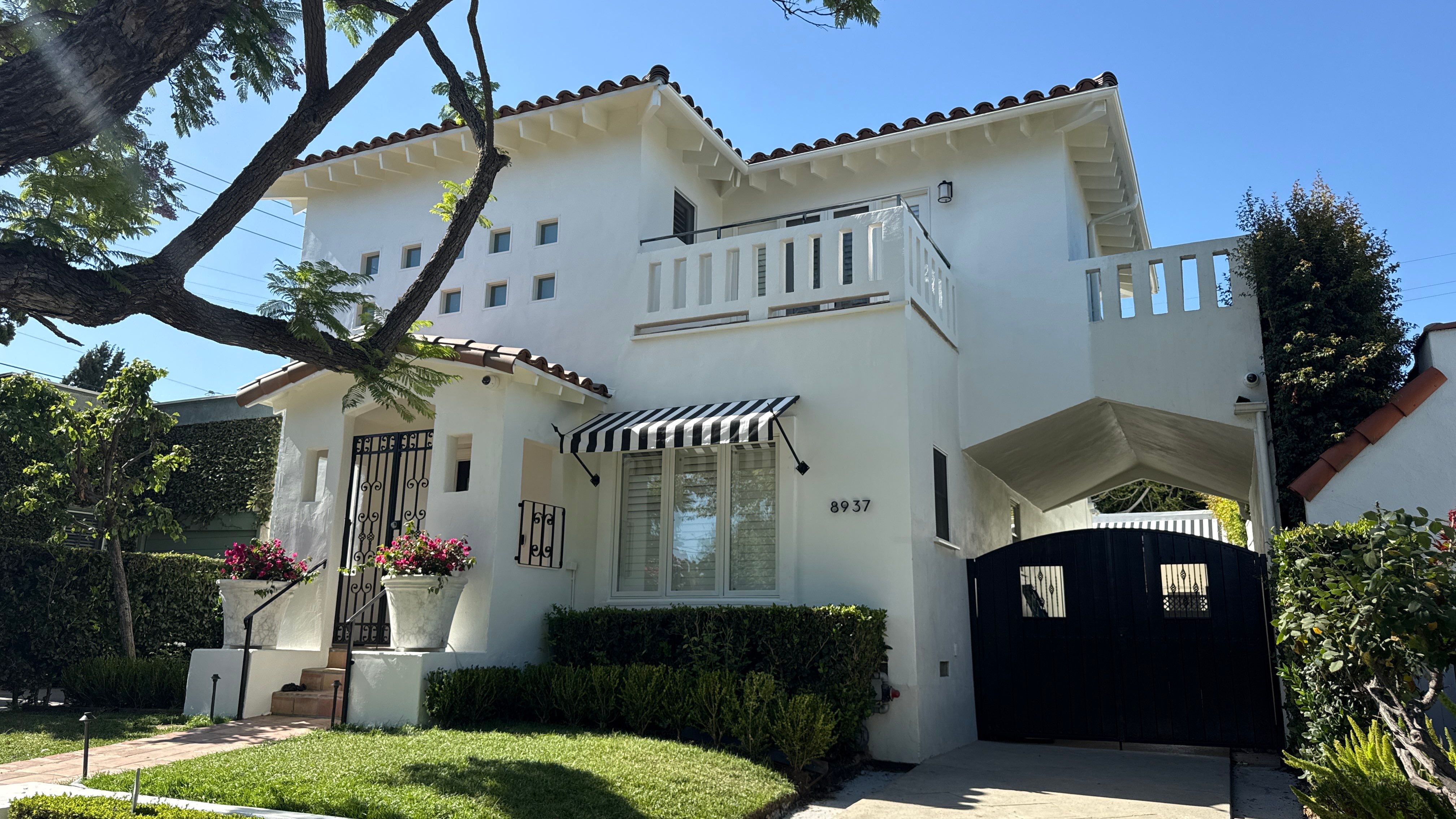 Reflective Silicone Membrane Roof Coating for West Hollywood Residence by Hull Brothers Roofing