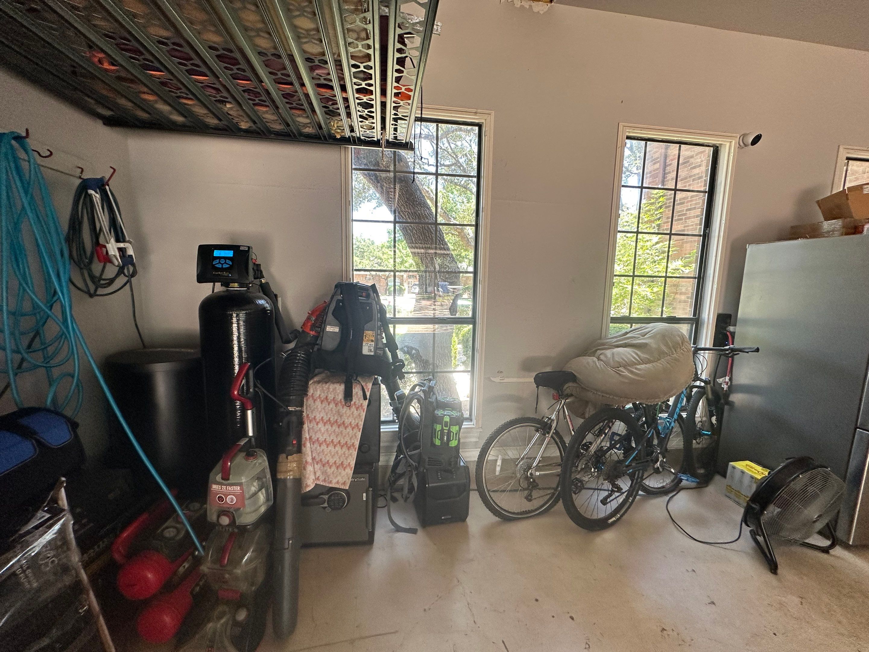 Sonterra, San Antonio by TORO Garage Co