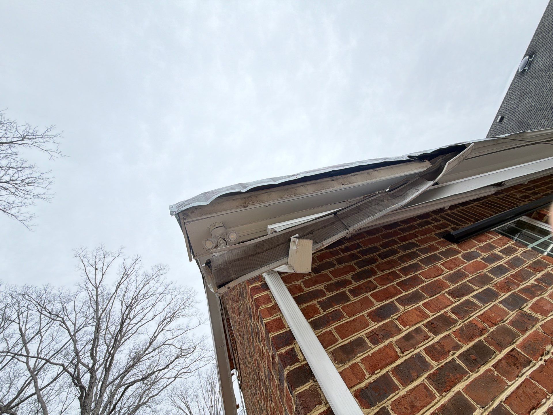 Comprehensive Roof and Gutter Replacement After Tree Damage in Midlothian by Cade Construction