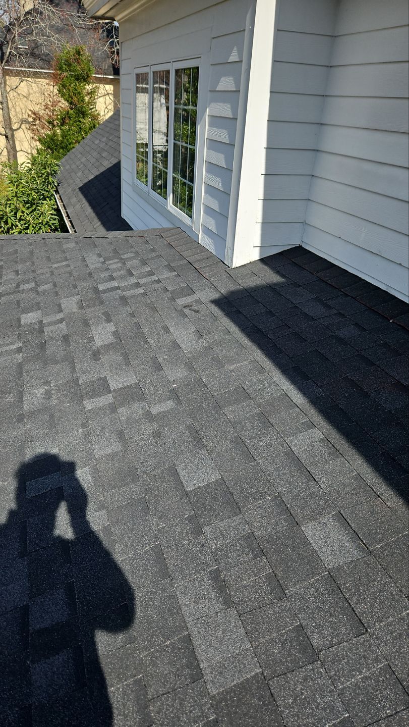 Residential Roofing Installation using Owens Corning® Oakridge Onyx Black by Indigo State Roofing