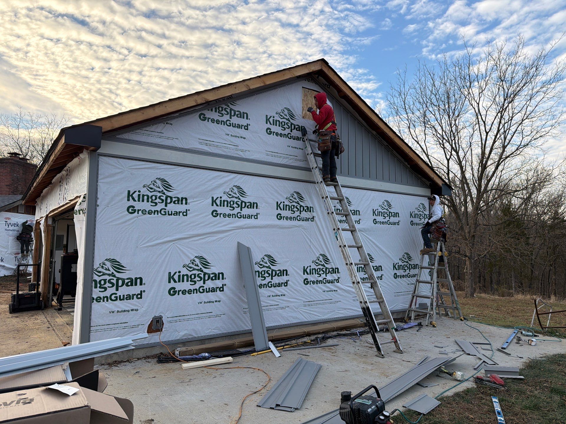 Comprehensive Exterior Renovation and Roof Replacement in Defiance by Acute Roofing And Exteriors