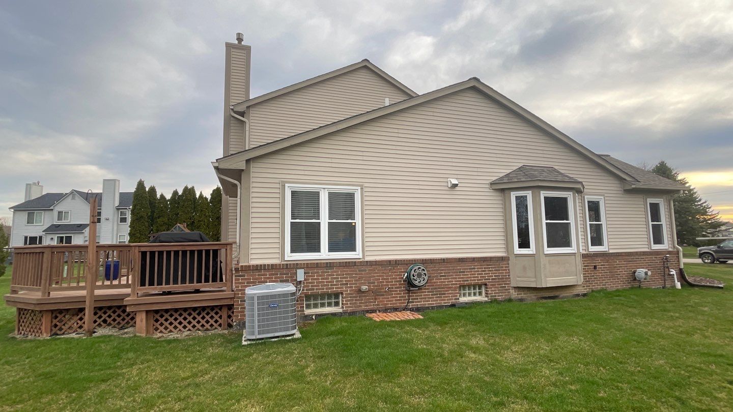 Siding Replacement using Certainteed Classic Restoration D4 by 180 Contractors