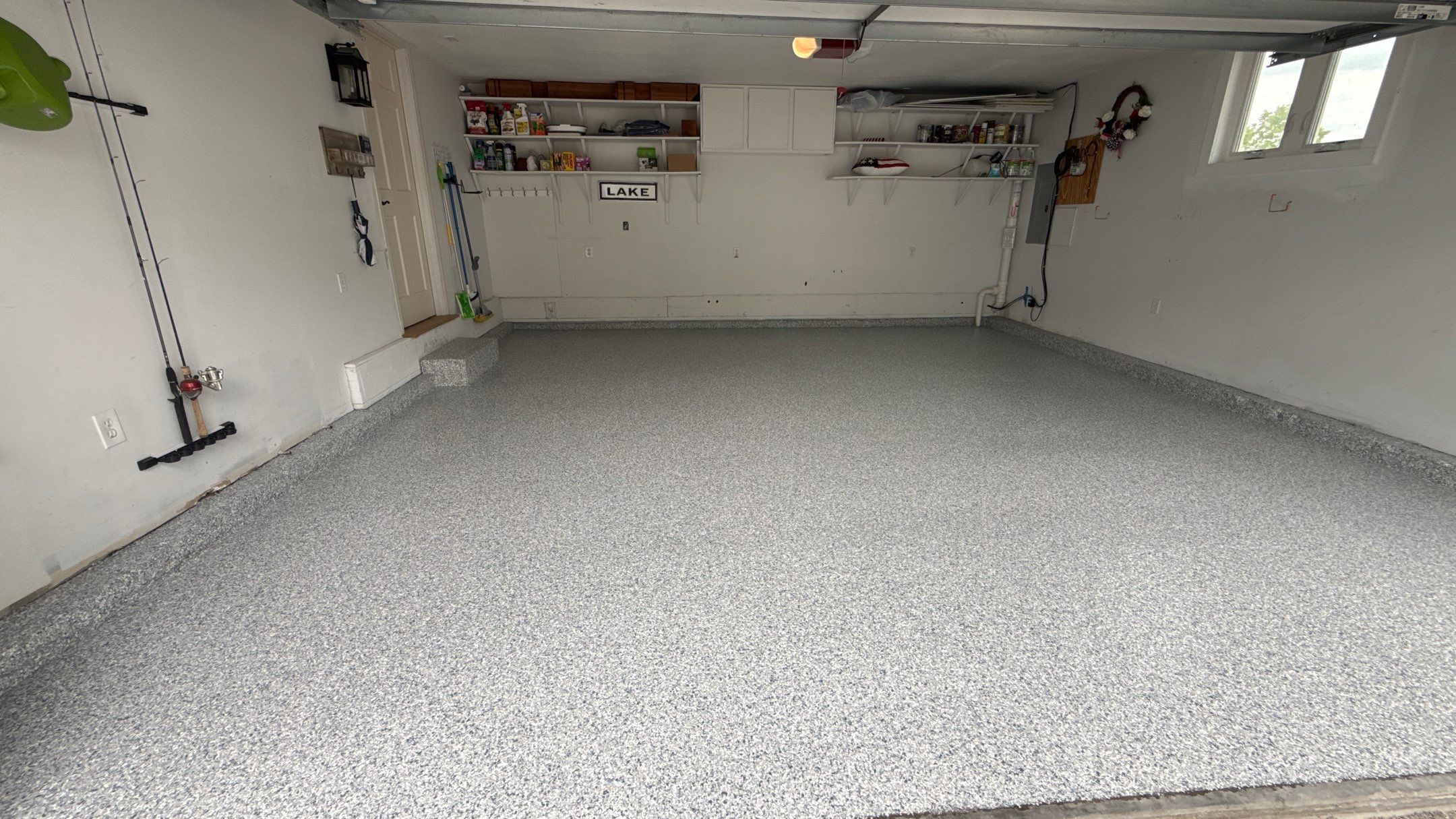 Another Beautiful Tidal Wave Flake Floor Looking Amazing  by Banner Garage