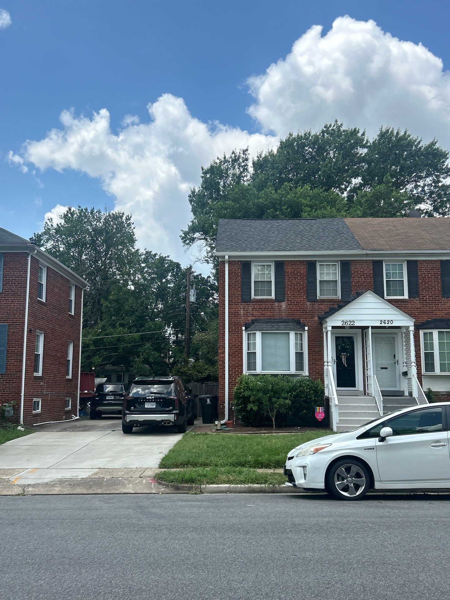 Arlington: Residential Roof Replacement with CertainTeed Landmark Pro in Max Def Pewterwood by RM Banning, Inc.