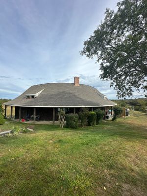 Block Island Family Compound - Roof & Trim Project 