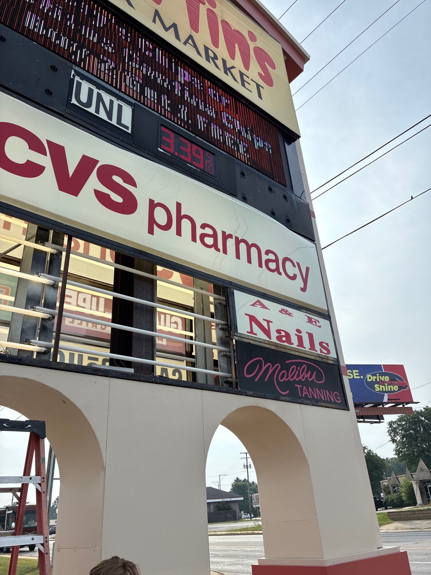 Multi-Tenant Pylon Sign Maintenance and LED Service in South Bend by Hayes Design co