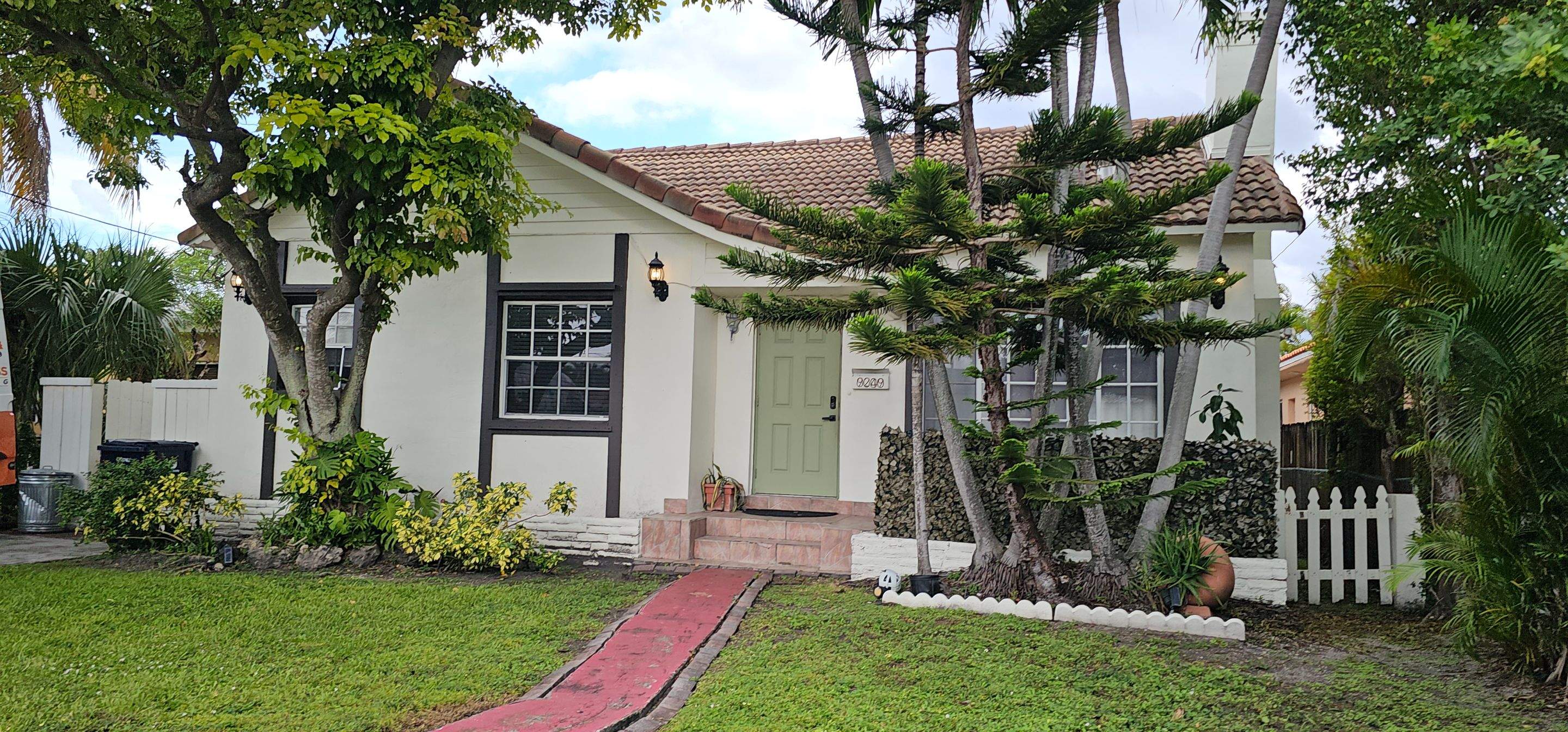 Water Damage Claim in Surfside by FLAPA & KeyStone
