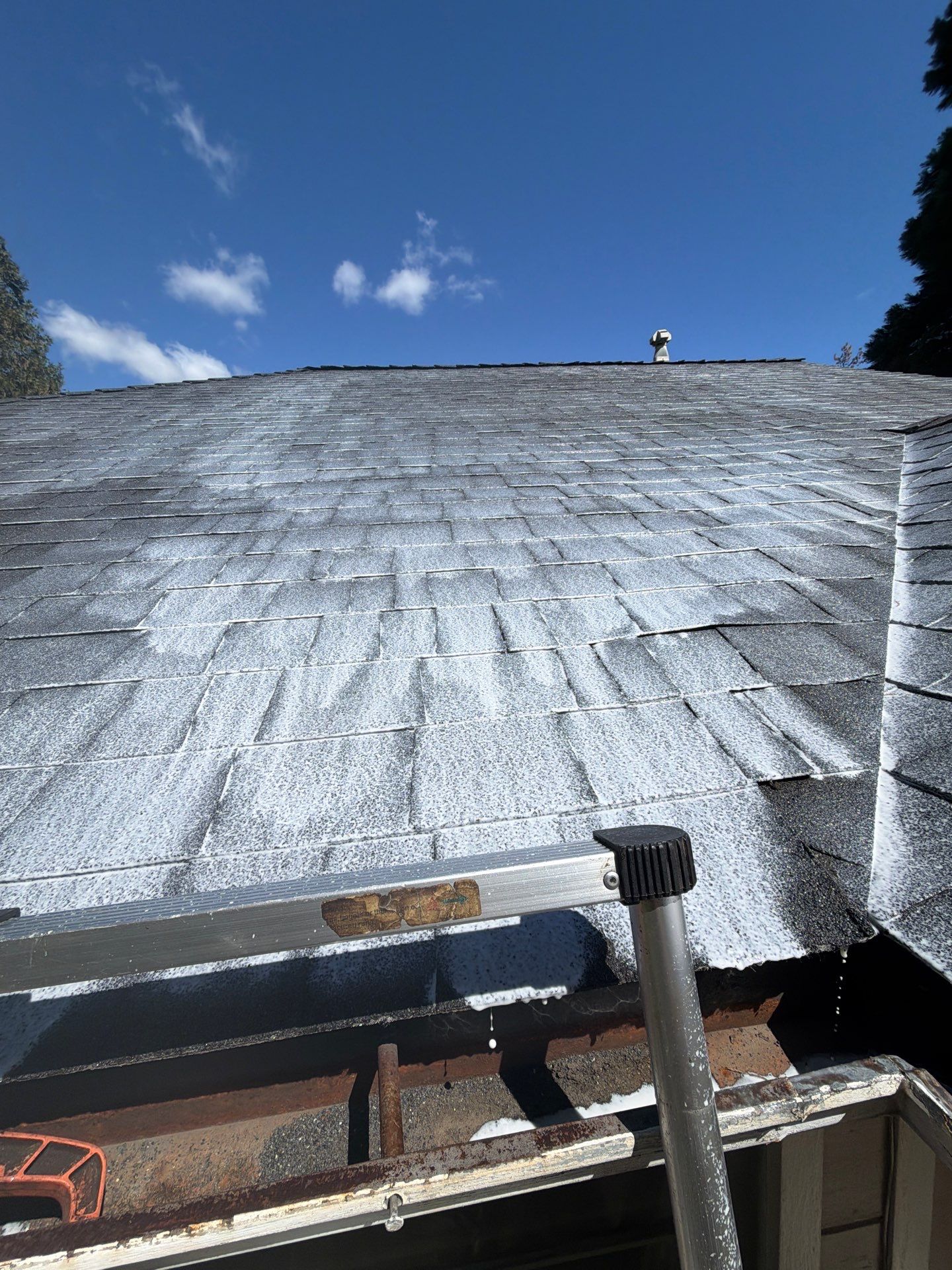 Project in Gold Hill by Roof Maxx of Grants Pass