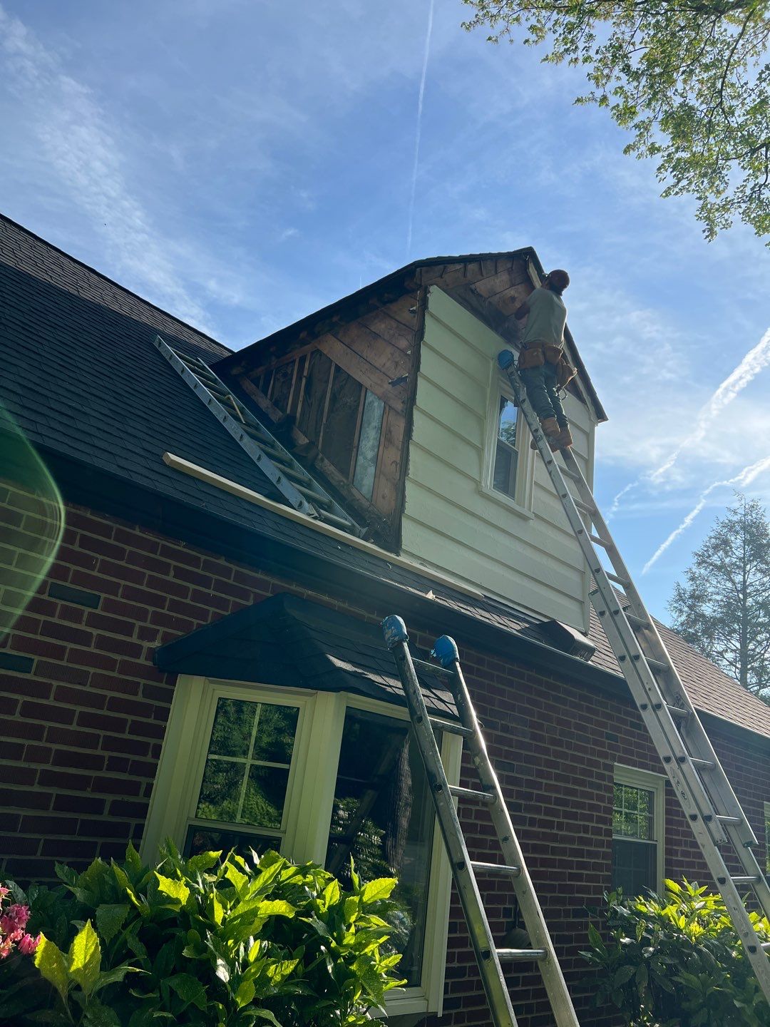 Annandale: James Hardie Siding Installation by RM Banning, Inc.