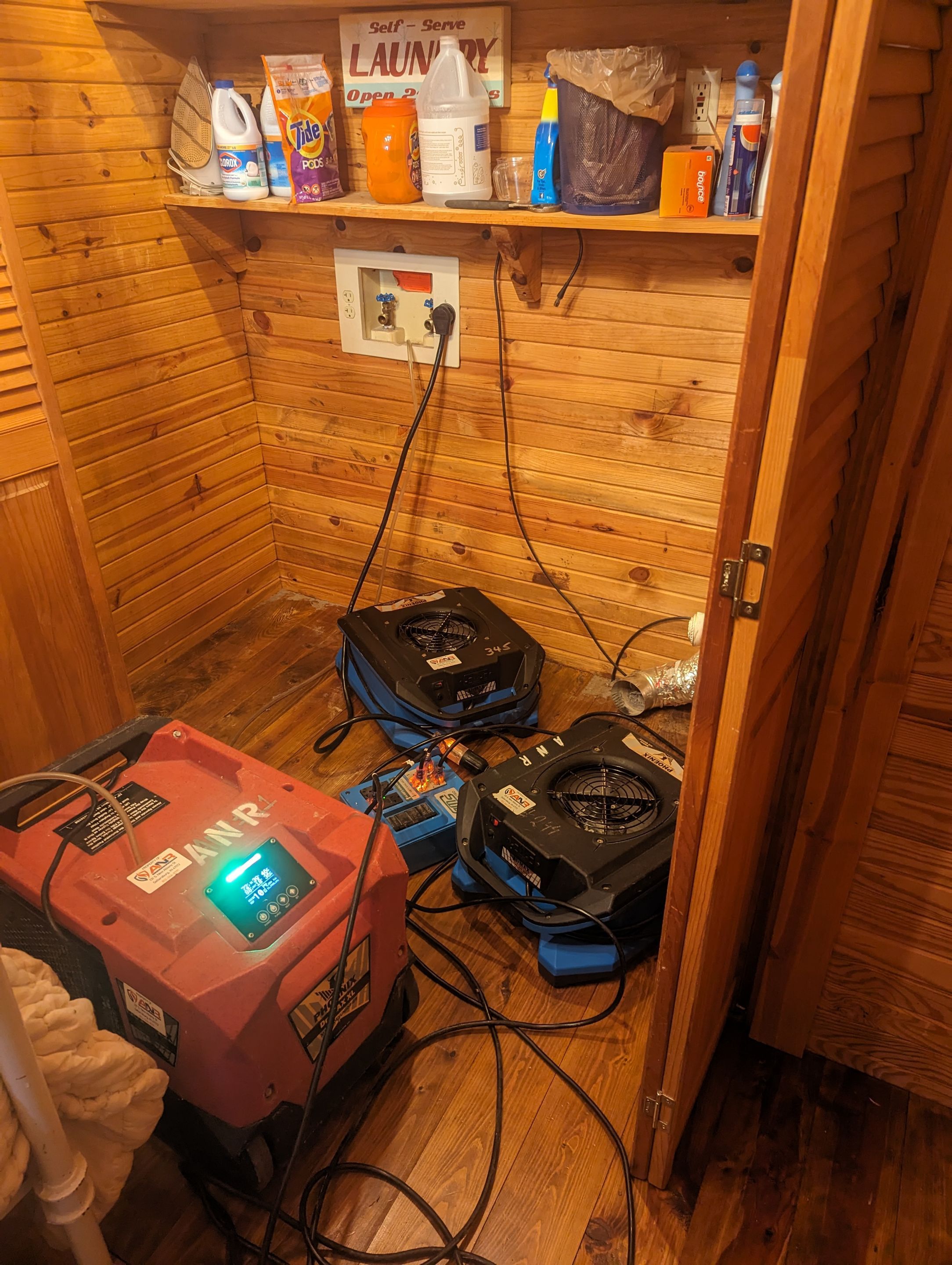 Emergency Service Water Damage in Charlestown, IN by ANR Restoration